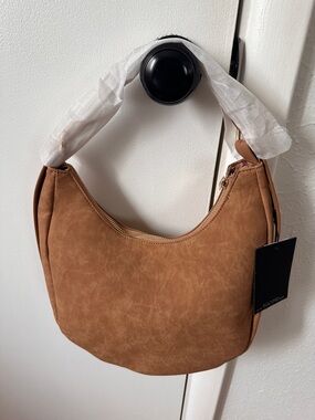 Everyday Suede-Textured Tan Hobo Bag - Casual Shoulder Carry